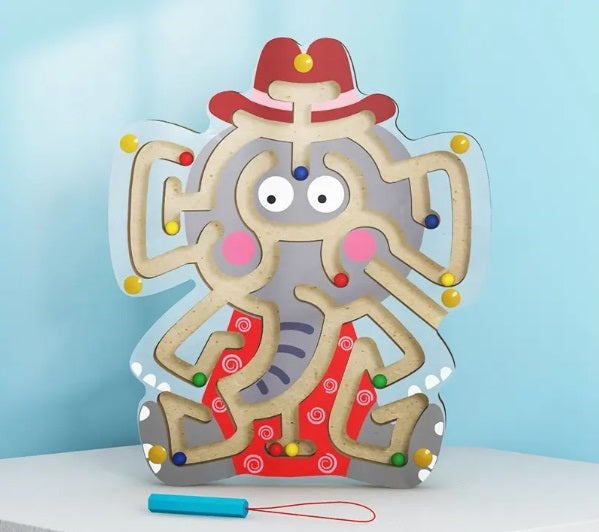 ANIMAL MAGNETIC MAZE